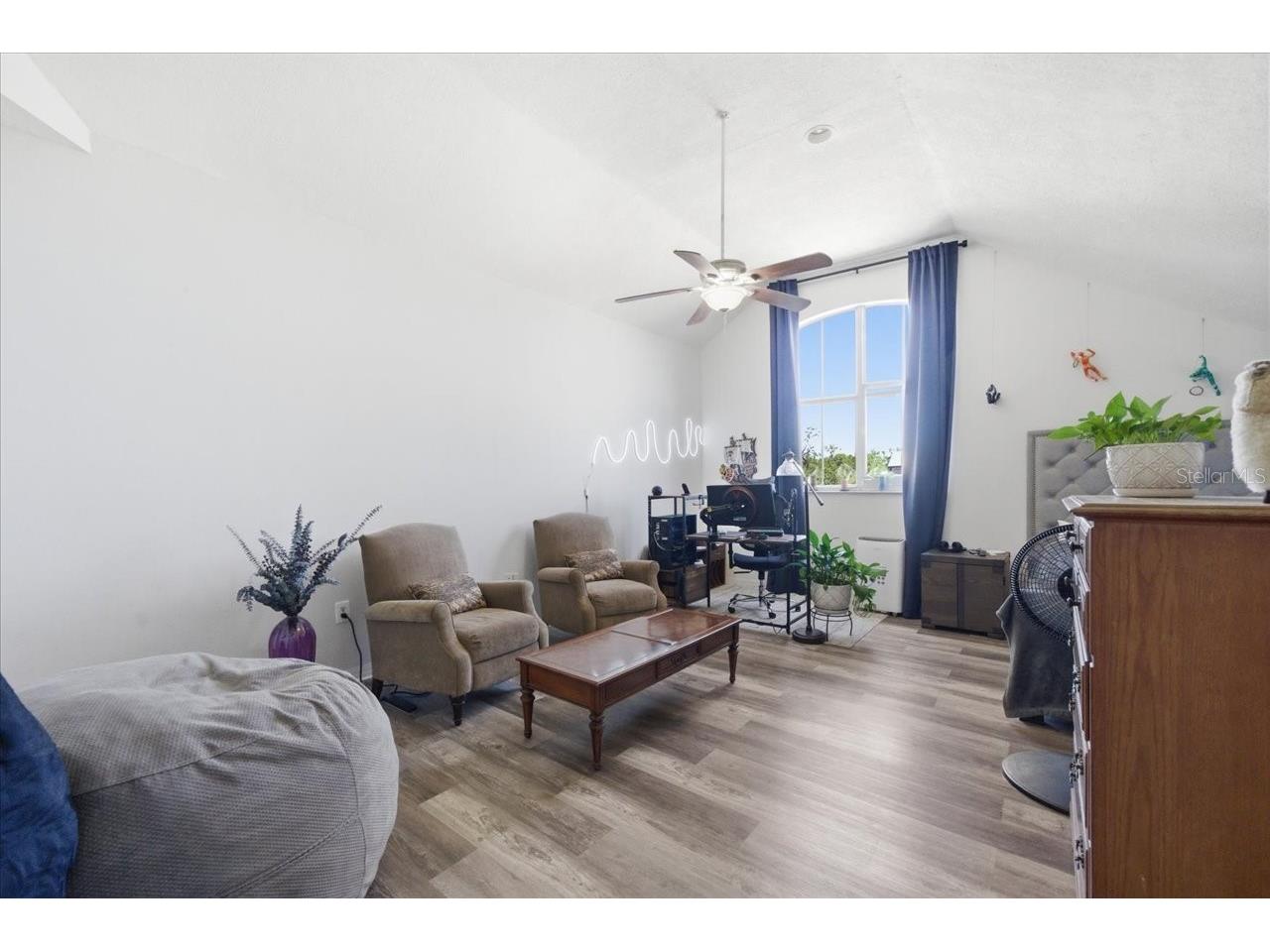 5007 Sunridge Palms Drive Tampa FL 33617 TB8498246 image22