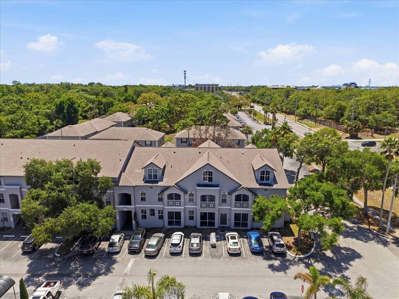 5007 Sunridge Palms Drive Tampa FL 33617 TB8498246 image47