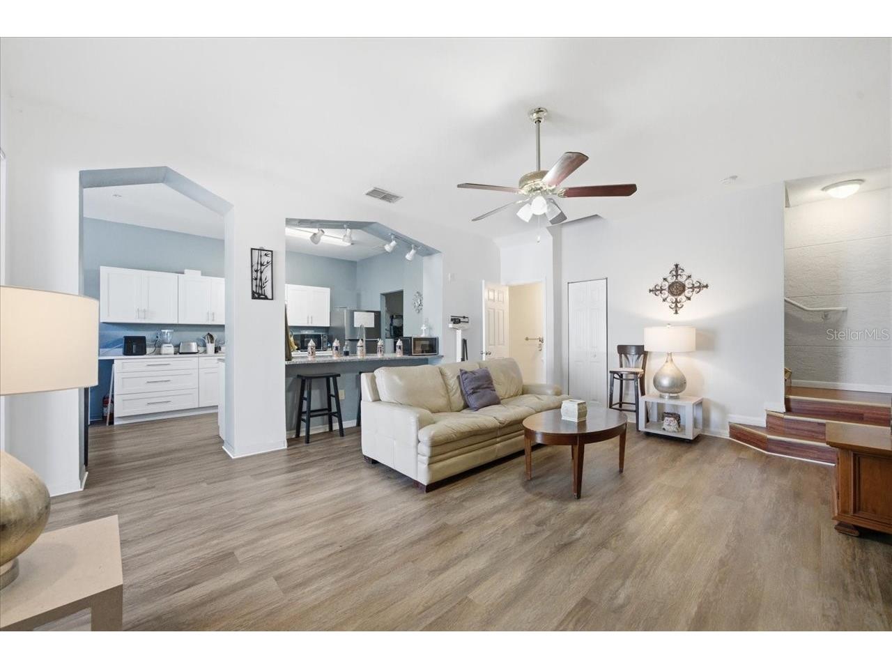 5007 Sunridge Palms Drive Tampa FL 33617 TB8498246 image5