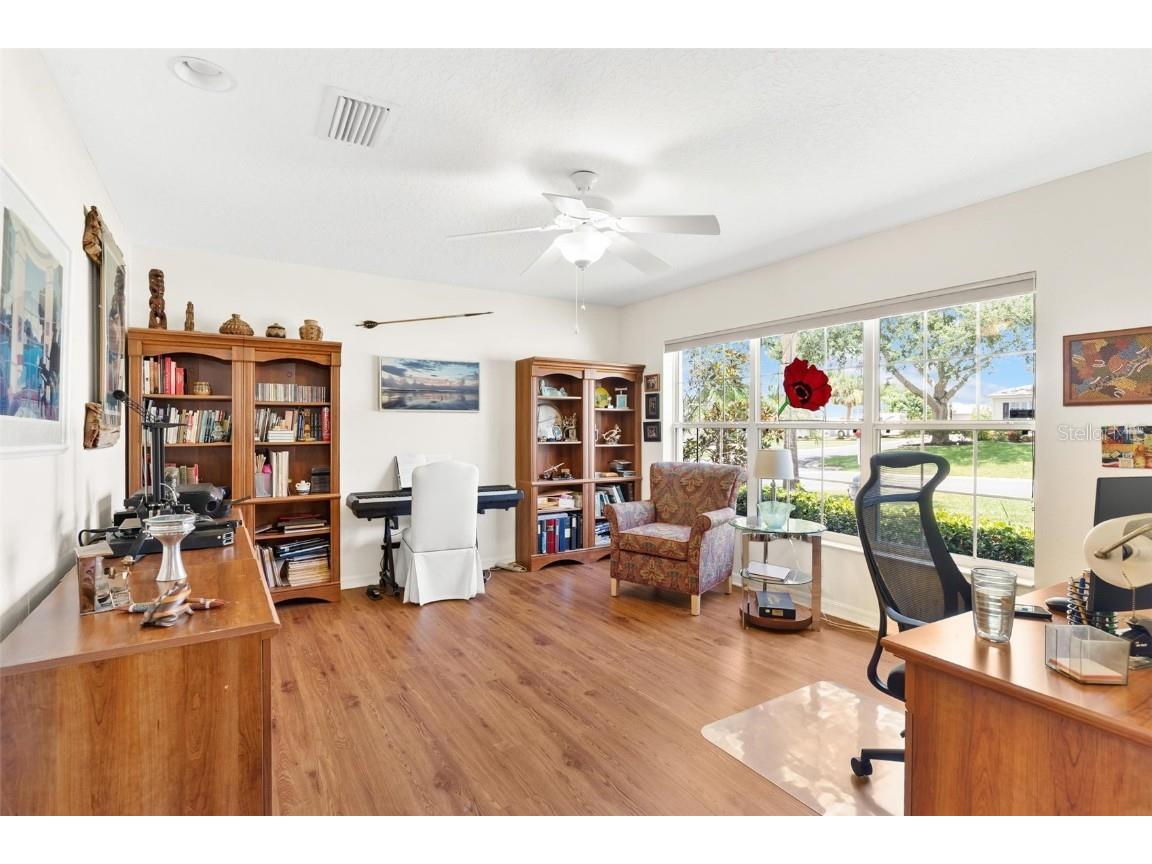 5008 Adriatic Avenue Tavares FL 32778 - LITTLE LAKE HARRIS G5099454 image6