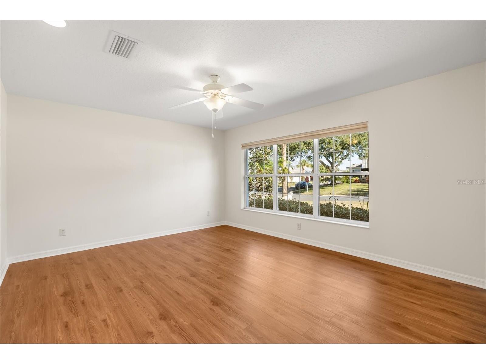 5008 Adriatic Avenue Tavares FL 32778 - LITTLE LAKE HARRIS O6375281 image12