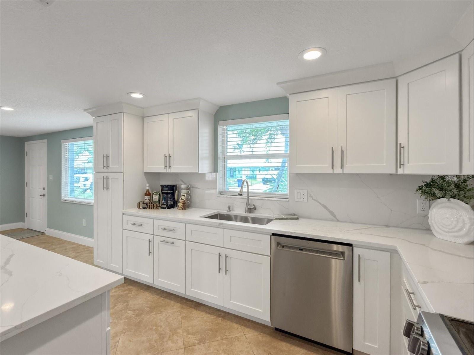 5008 Dory Drive New Port Richey FL 34652 W7886543 image20