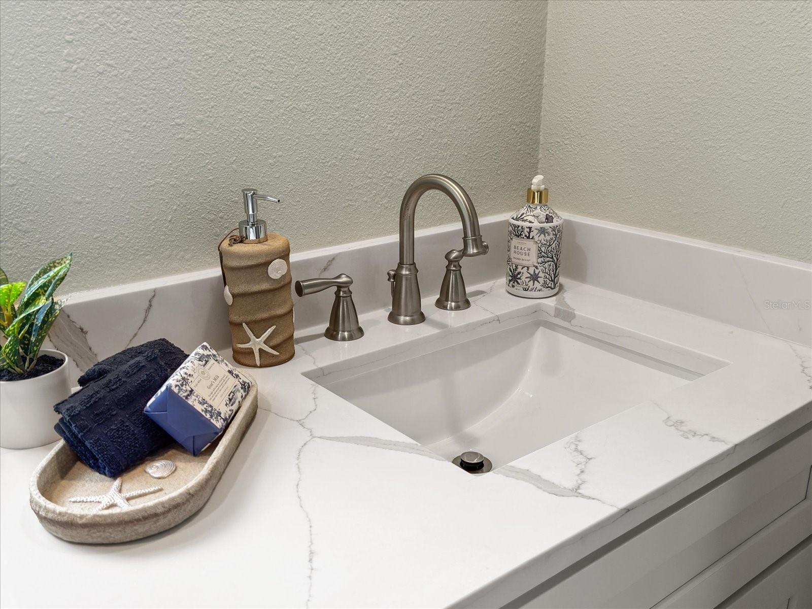 5008 Dory Drive New Port Richey FL 34652 W7886543 image24