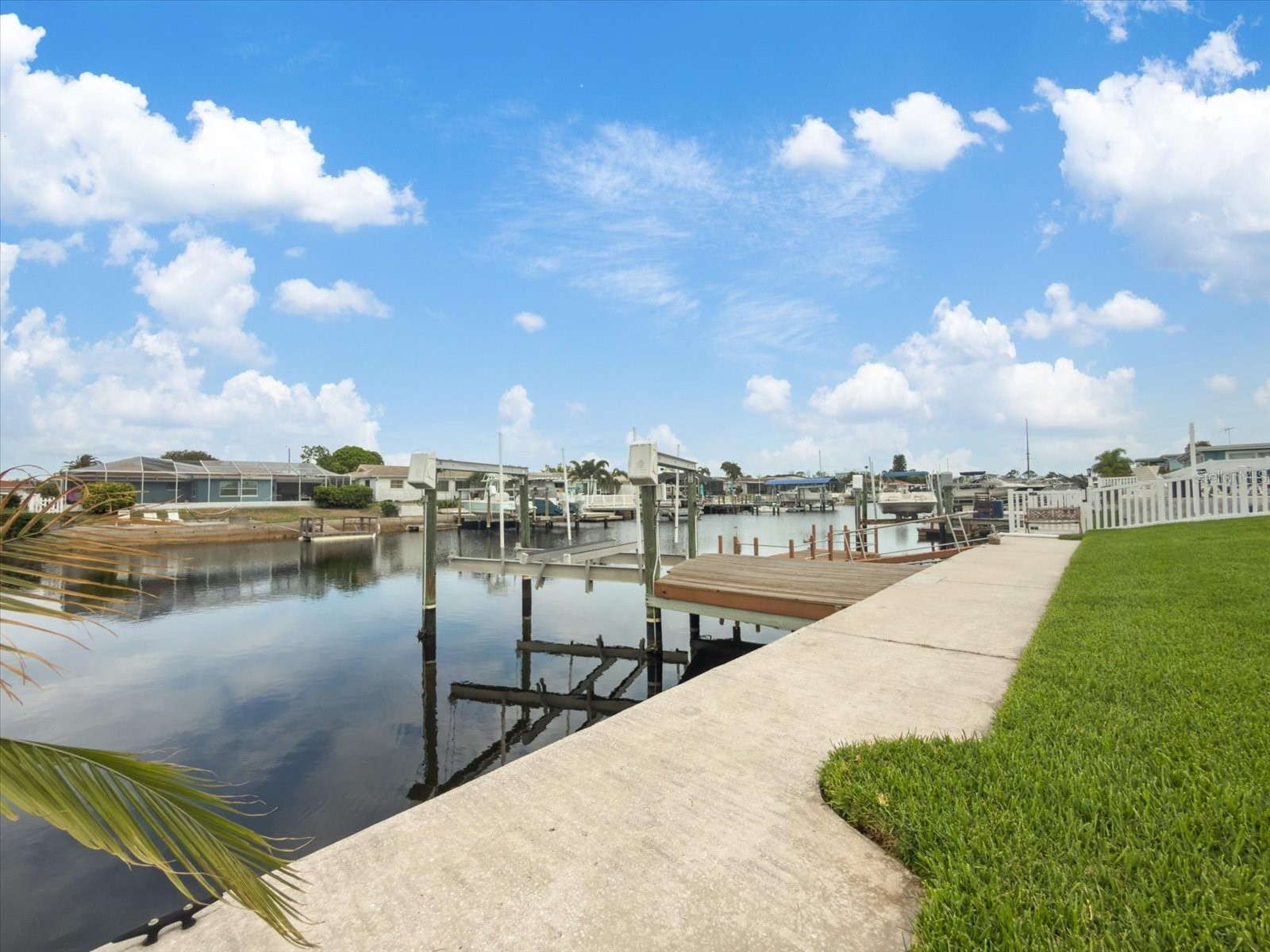 5008 Dory Drive New Port Richey FL 34652 W7886543 image37