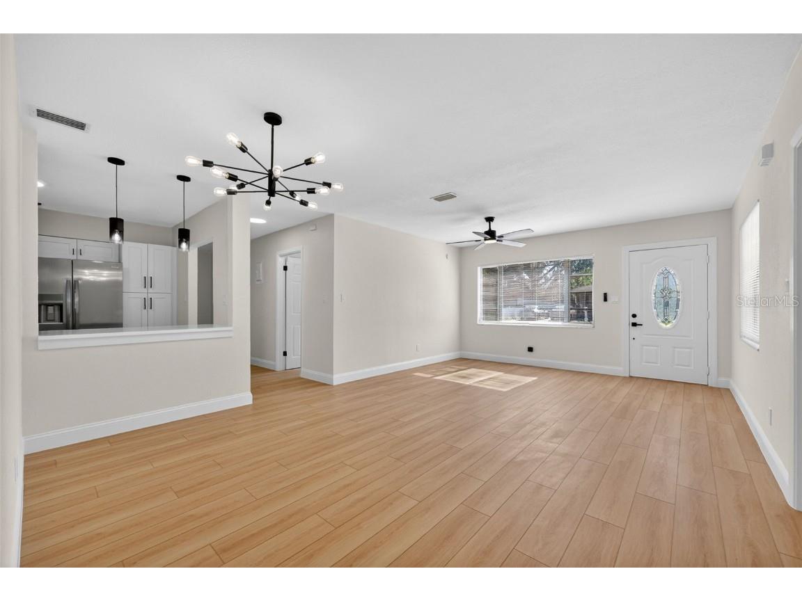 5008 E Cluster Avenue Tampa FL 33617 O6368628 image7