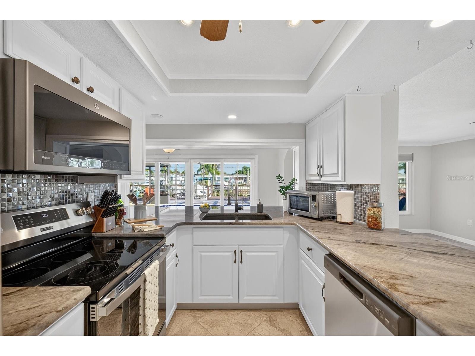 5008 Forecastle Drive New Port Richey FL 34652 W7880889 image13