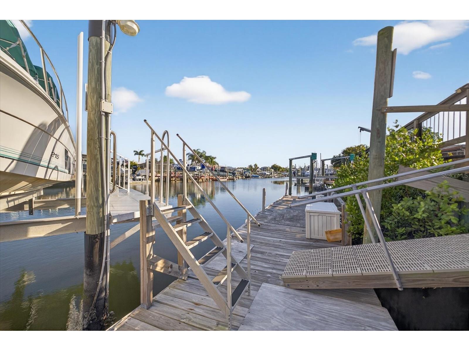 5008 Forecastle Drive New Port Richey FL 34652 W7880889 image45