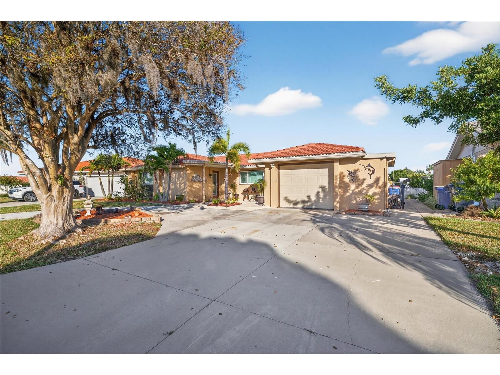 5008 Forecastle Drive New Port Richey FL 34652 W7880889 image52