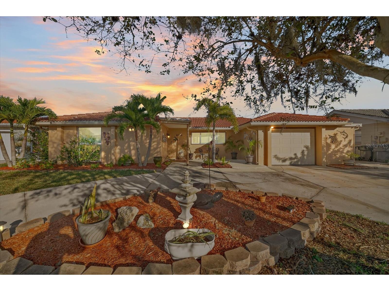 5008 Forecastle Drive New Port Richey FL 34652 W7880889 image53