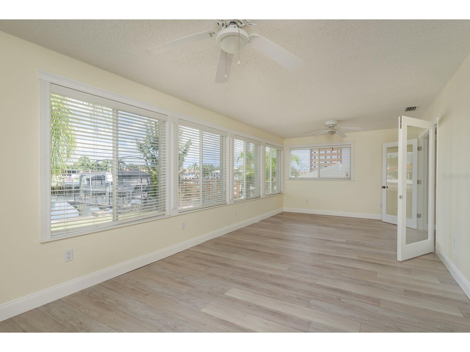 5008 Glenn Drive New Port Richey FL 34652 TB8400878 image15