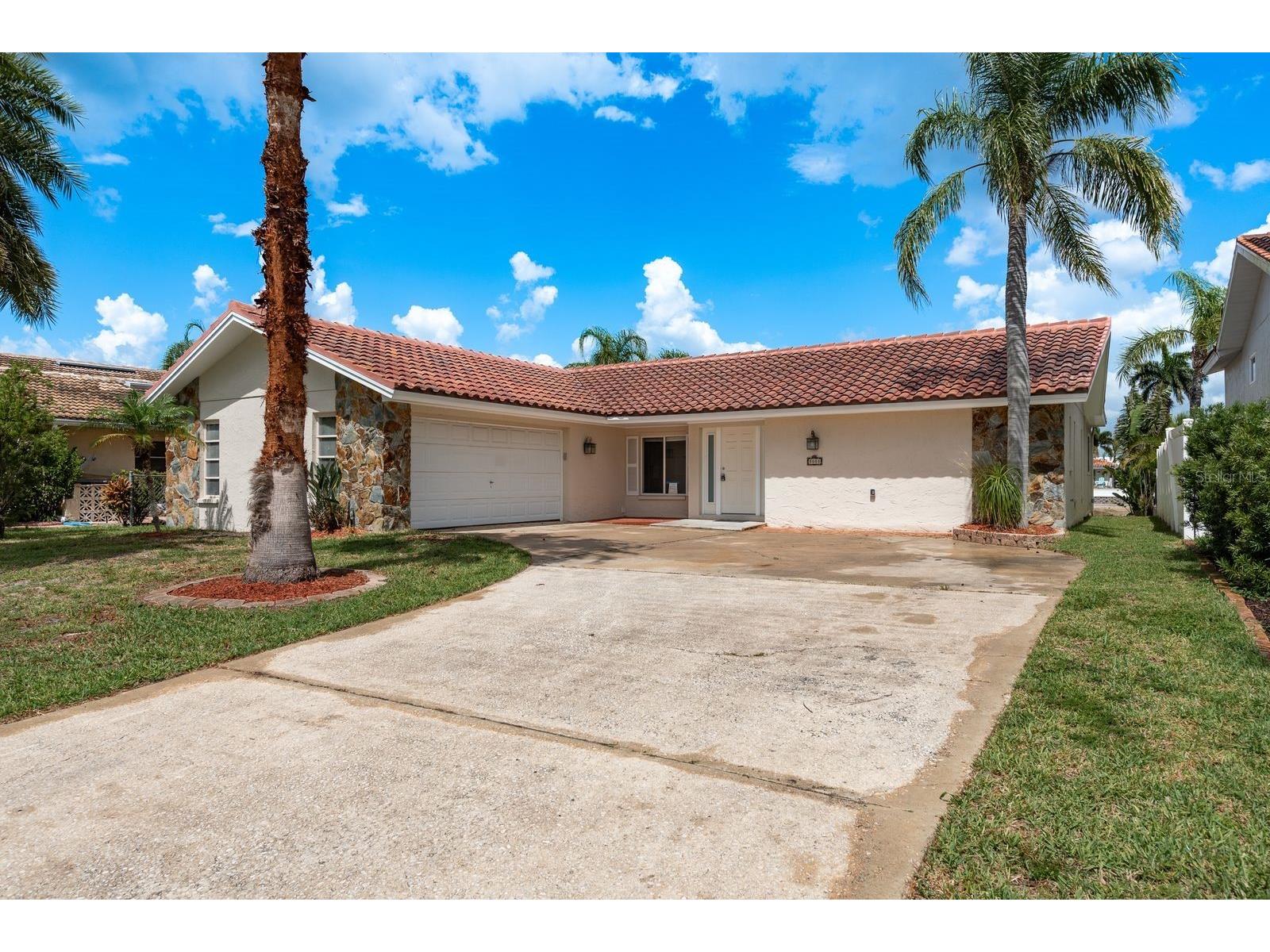 5008 Glenn Drive New Port Richey FL 34652 TB8400878 image2