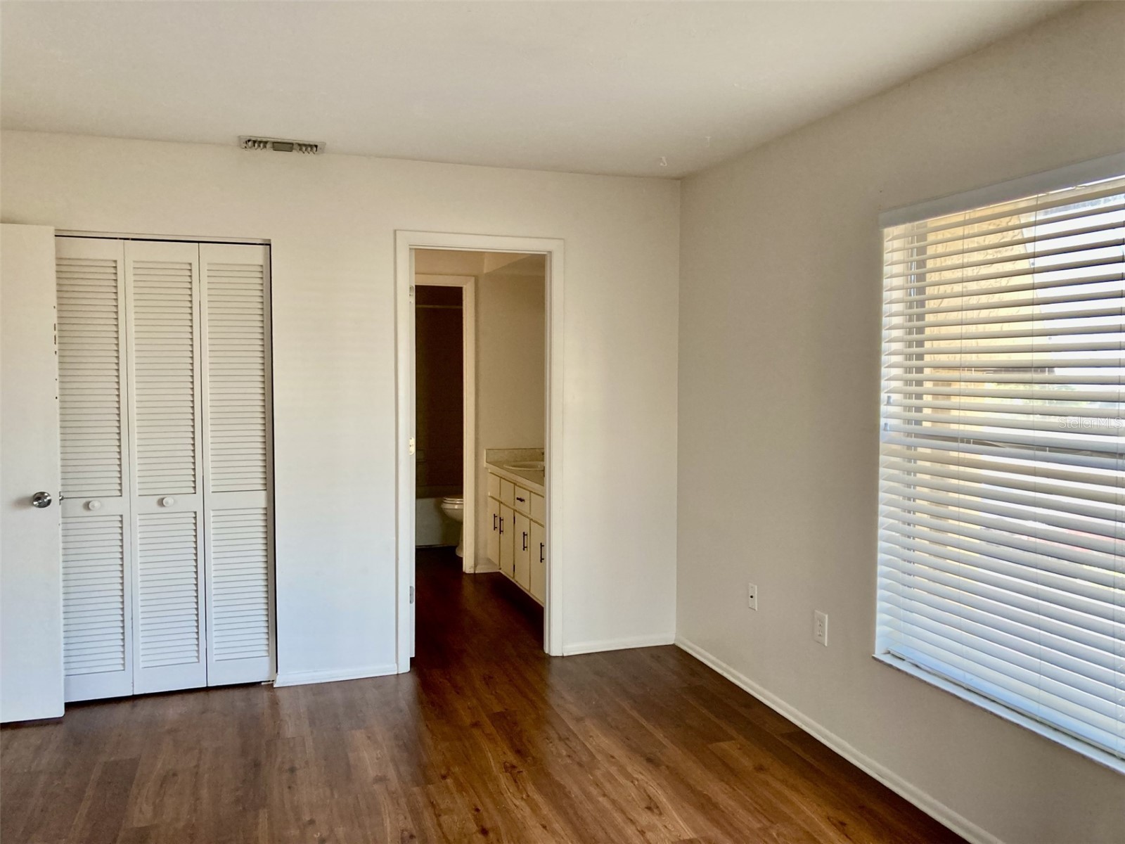 5008 Manatee Avenue W #1 Bradenton FL 34209 A4688953 image7