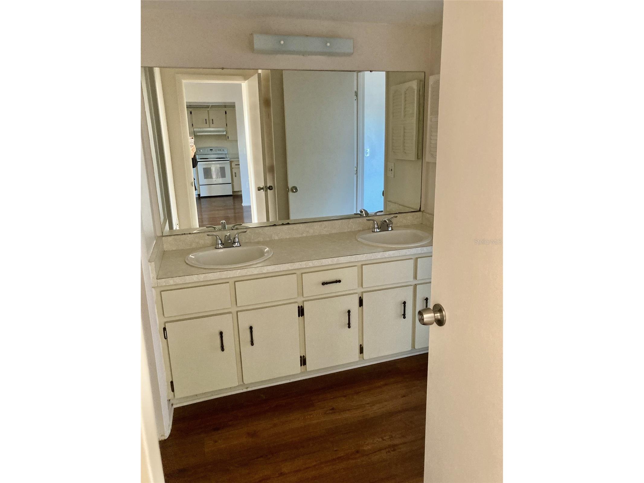 5008 Manatee Avenue W #1 Bradenton FL 34209 A4688953 image8