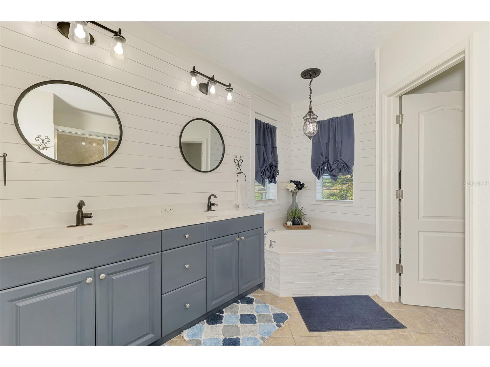 5008 Mission Park Lane Bradenton FL 34211 A4690189 image36