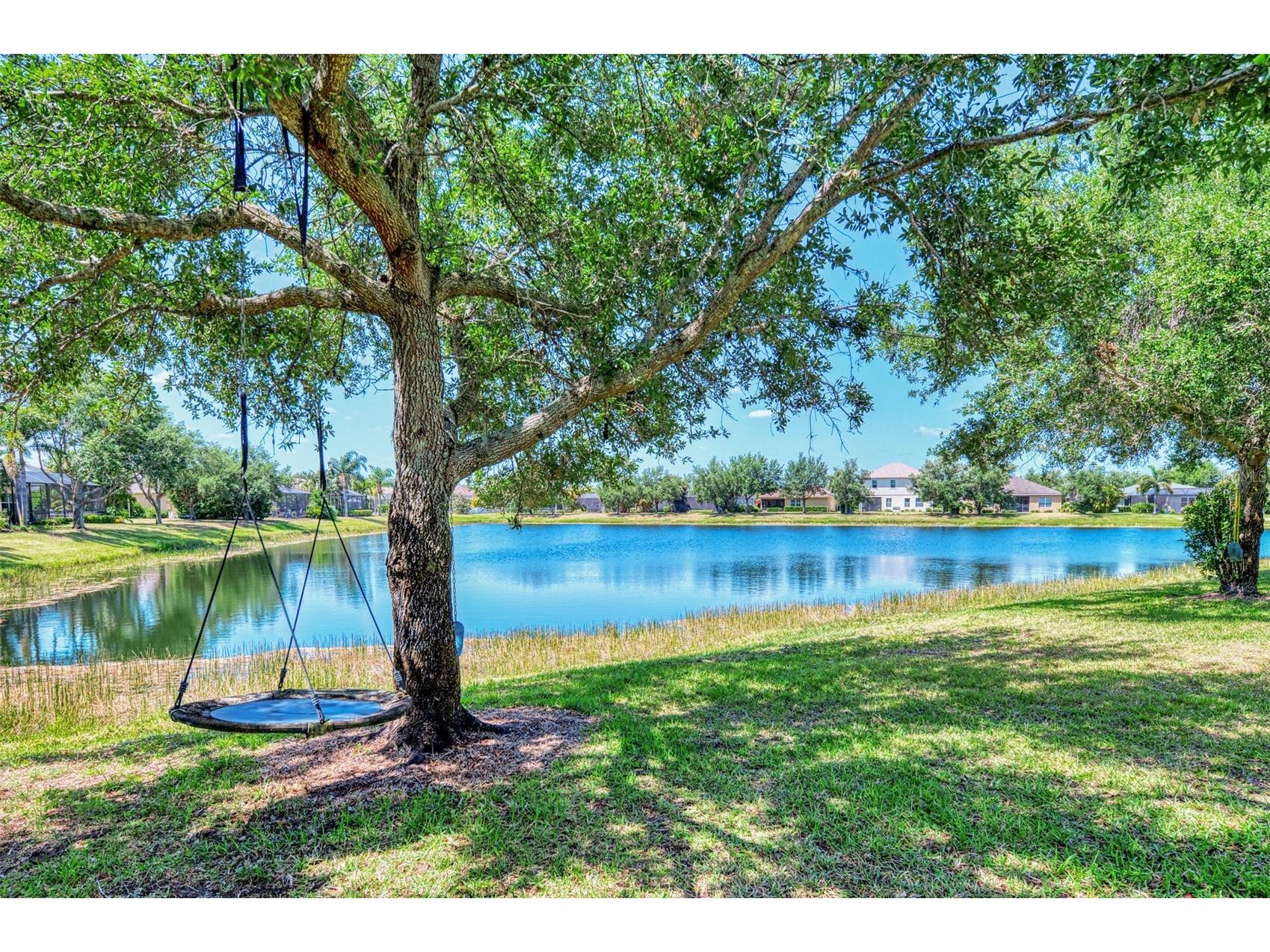 5008 Mission Park Lane Bradenton FL 34211 A4690189 image54