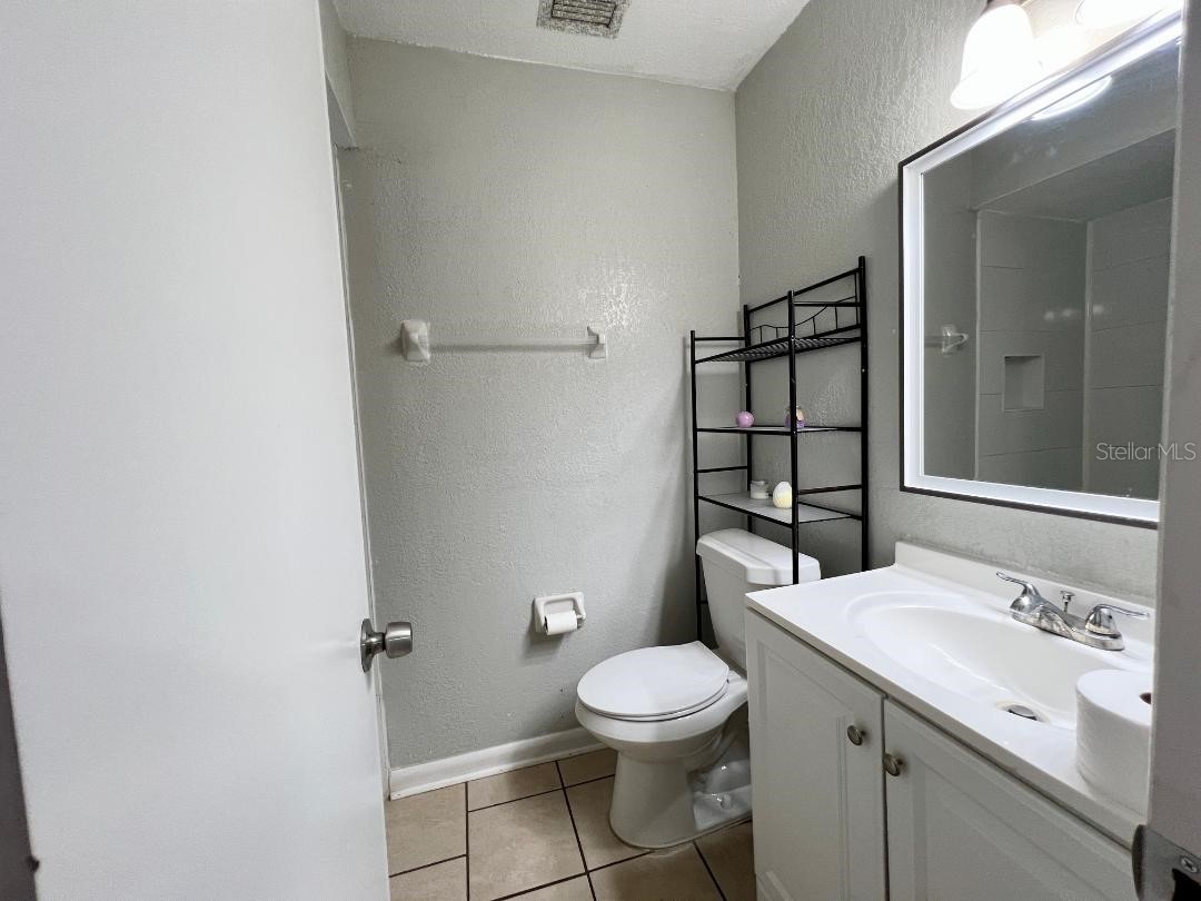 5008 Parkhill Place Tampa FL 33624 TB8490729 image7