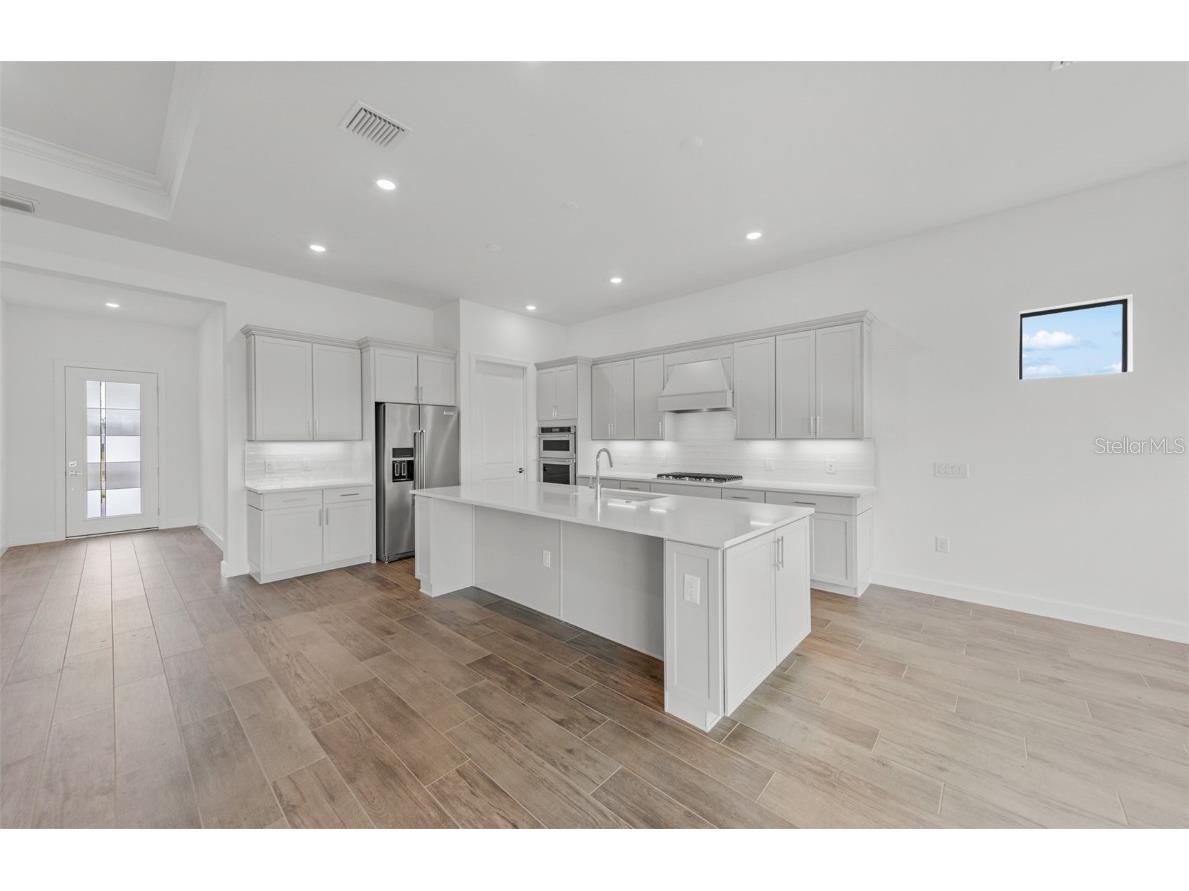 5008 Stoney Point Glen Lakewood Ranch FL 34211 TB8418387 image4