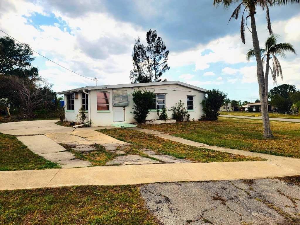 5009 Bullard Street North Port FL 34287 C7475560 image1