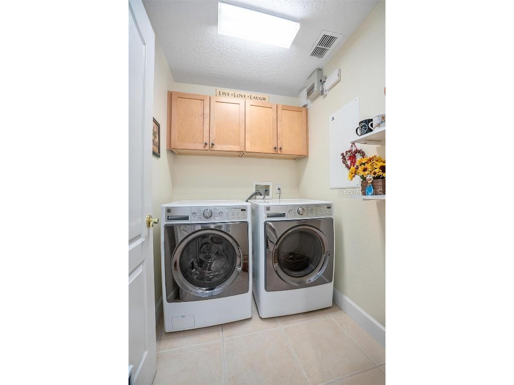 5009 Hawks Hammock Way Sanford FL 32771 V4945738 image18