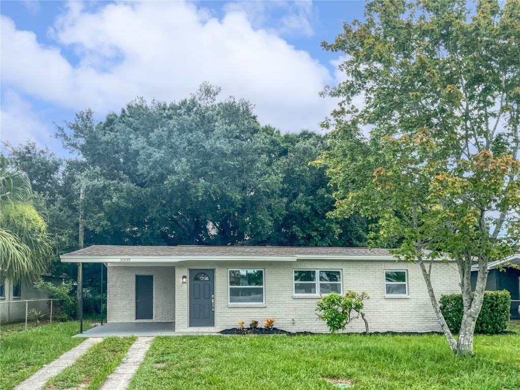 5009 S 88th Street Tampa FL 33619 O6218761 image1