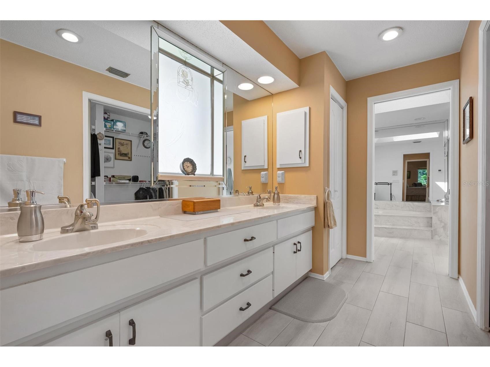 5009 Southern Pine Circle Venice FL 34293 - SOUTHWOOD POND N6143119 image26