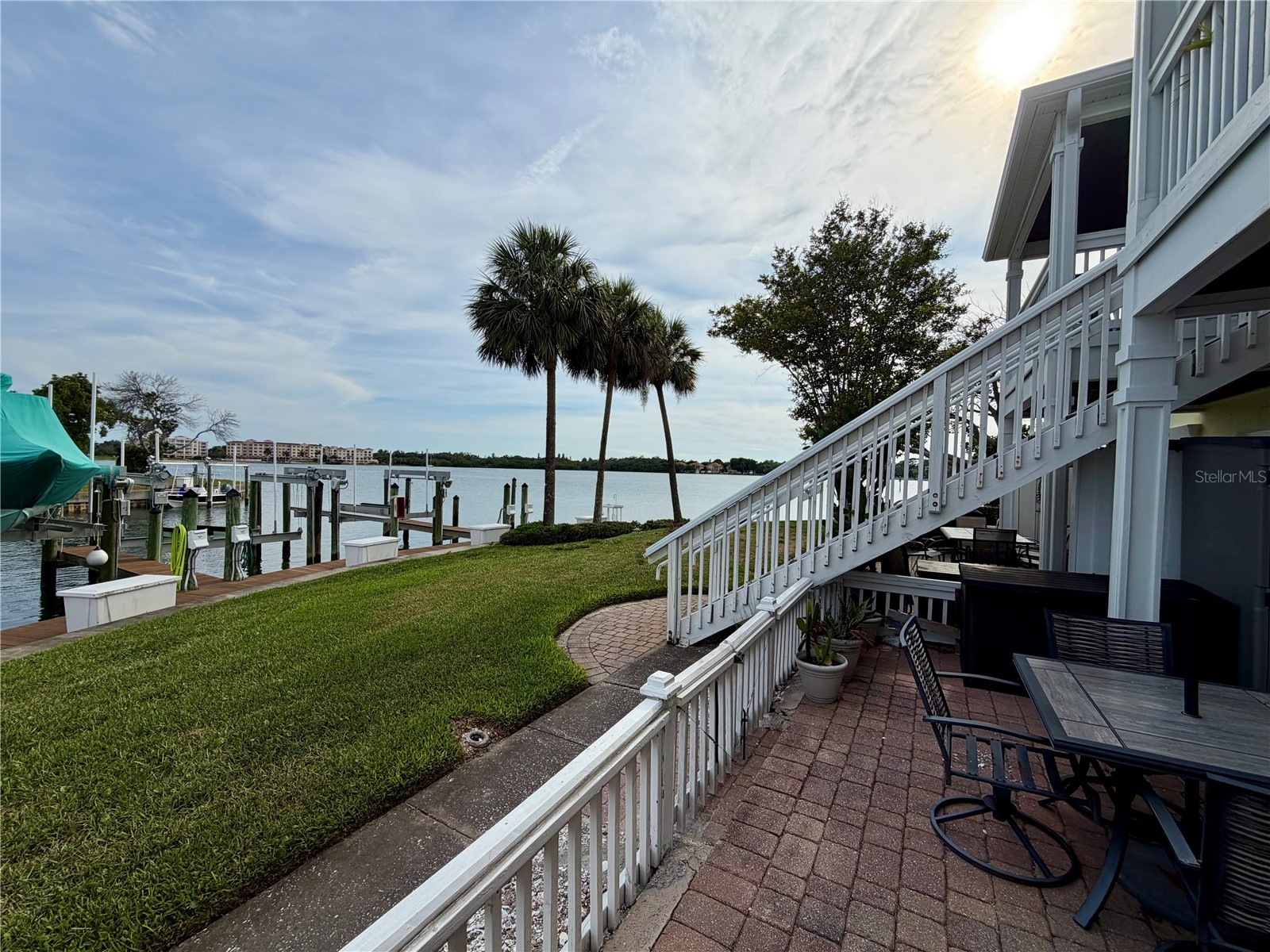 5009 Starfish Drive SE #A Saint Petersburg FL 33705 TB8522031 image1