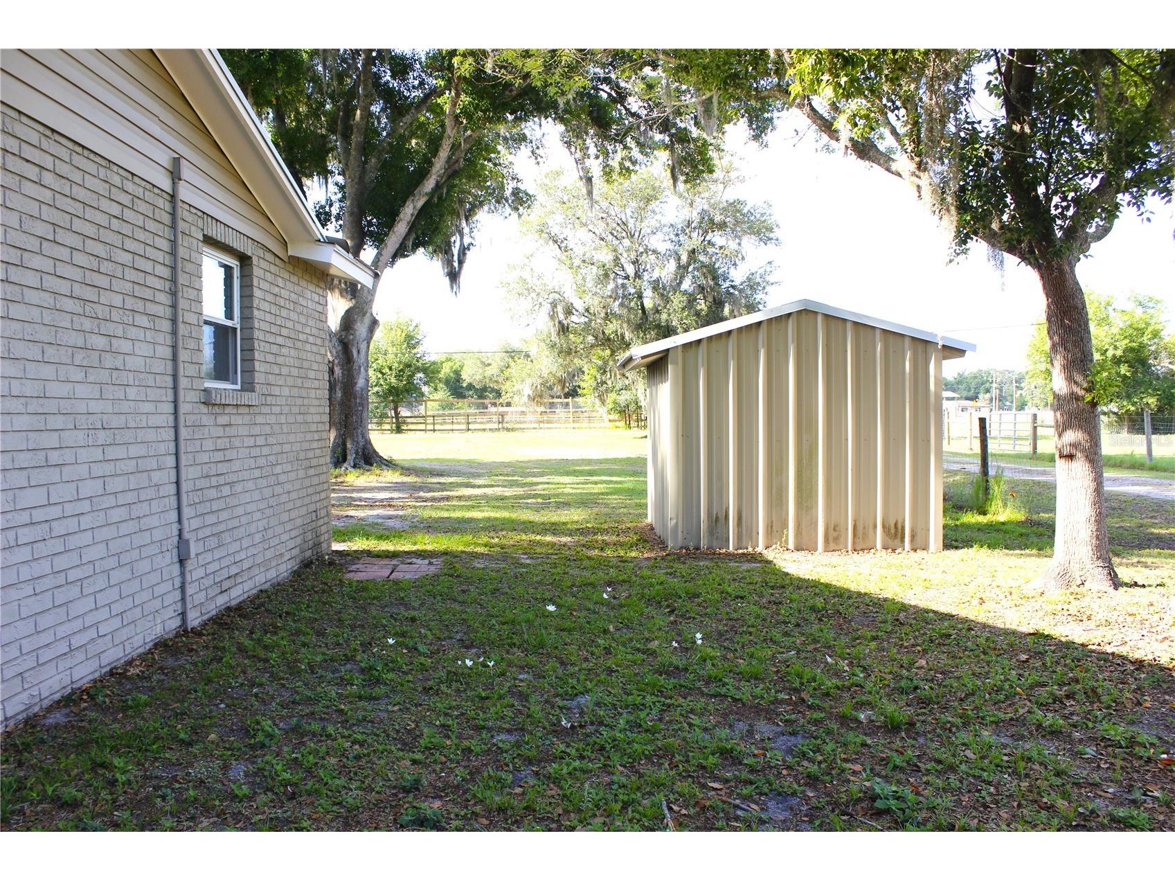 5009 Vaughn Road Plant City FL 33565 TB8495744 image64