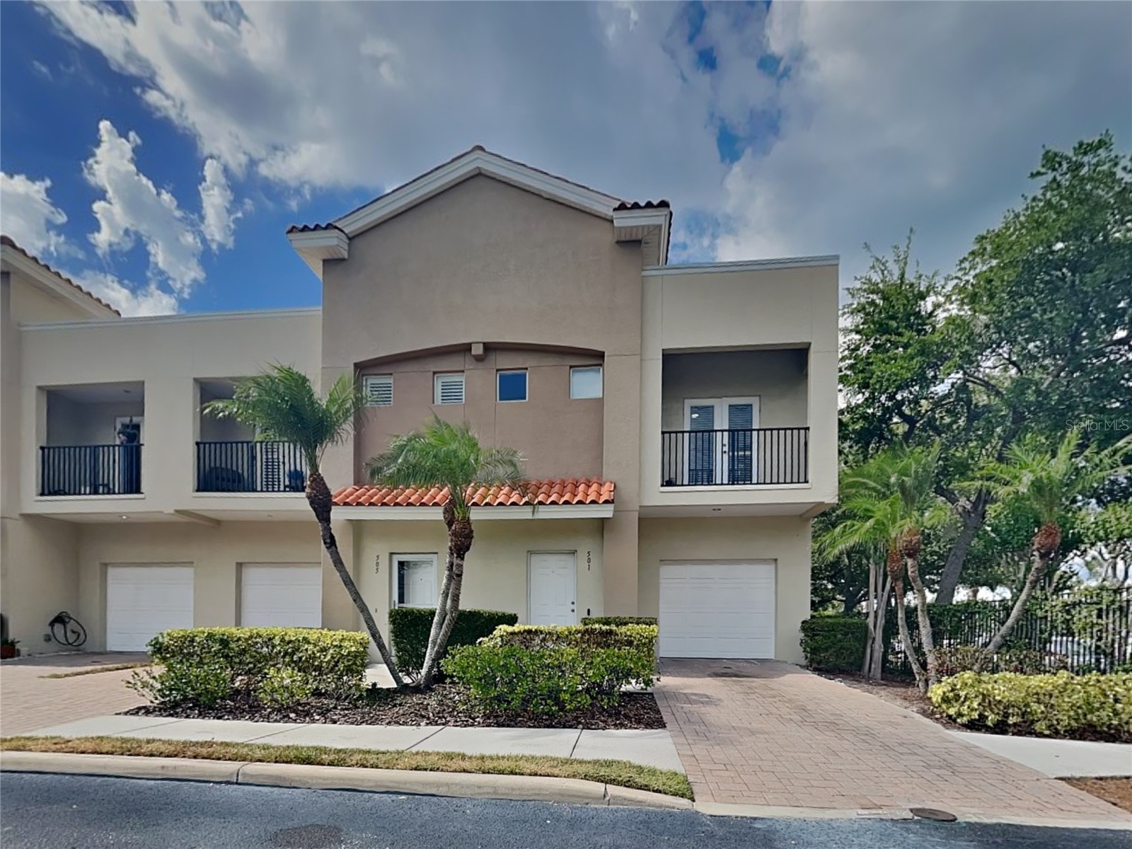 501 100th Avenue N Saint Petersburg FL 33702 TB8511718 image1