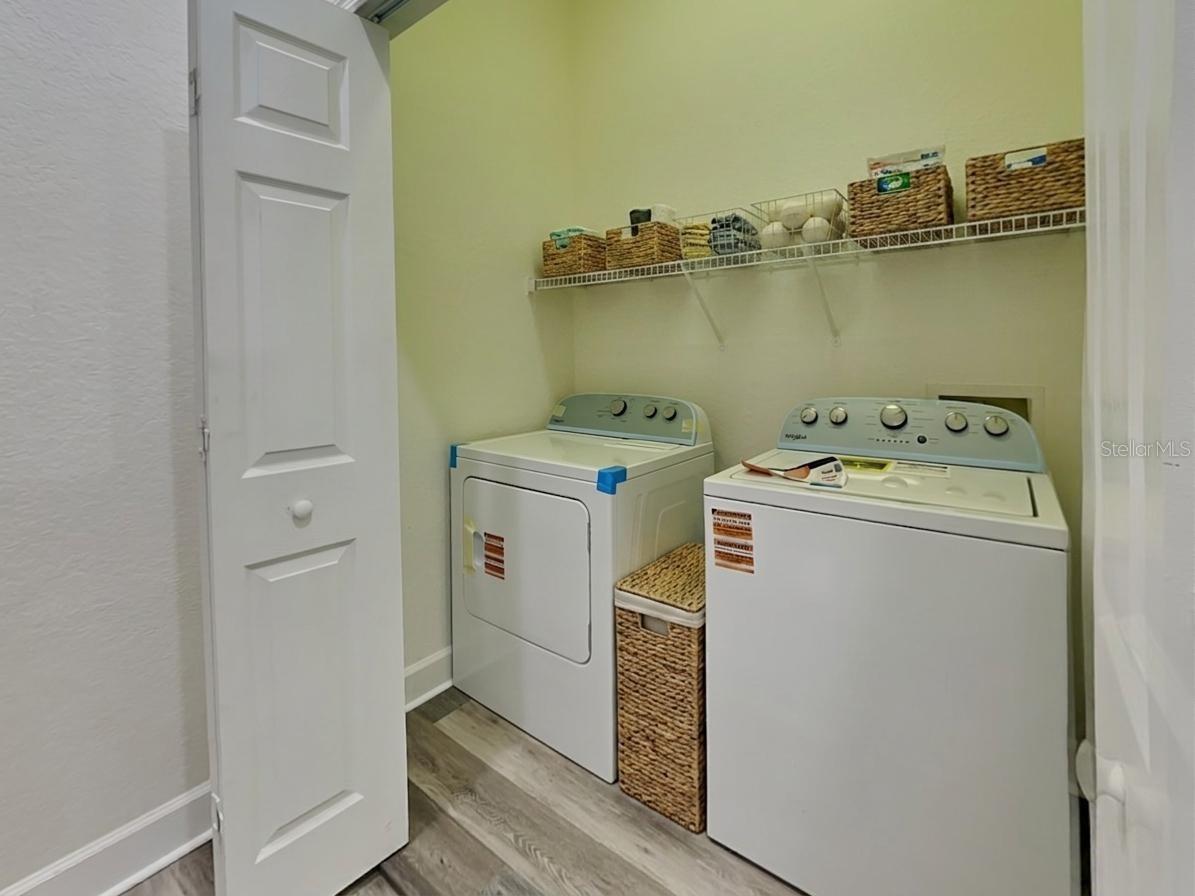 501 100th Avenue N Saint Petersburg FL 33702 TB8511718 image36