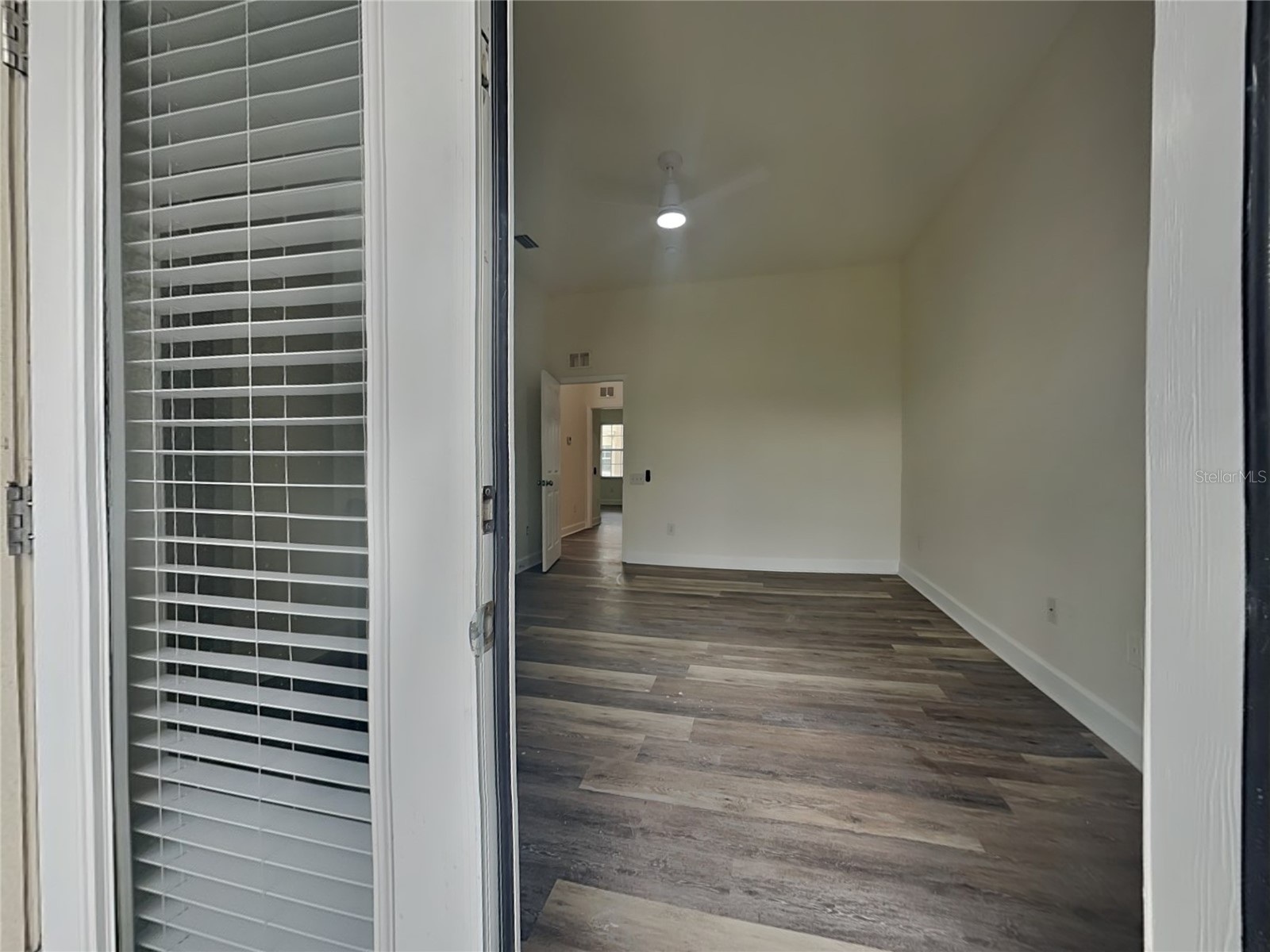 501 100th Avenue N Saint Petersburg FL 33702 TB8511718 image57