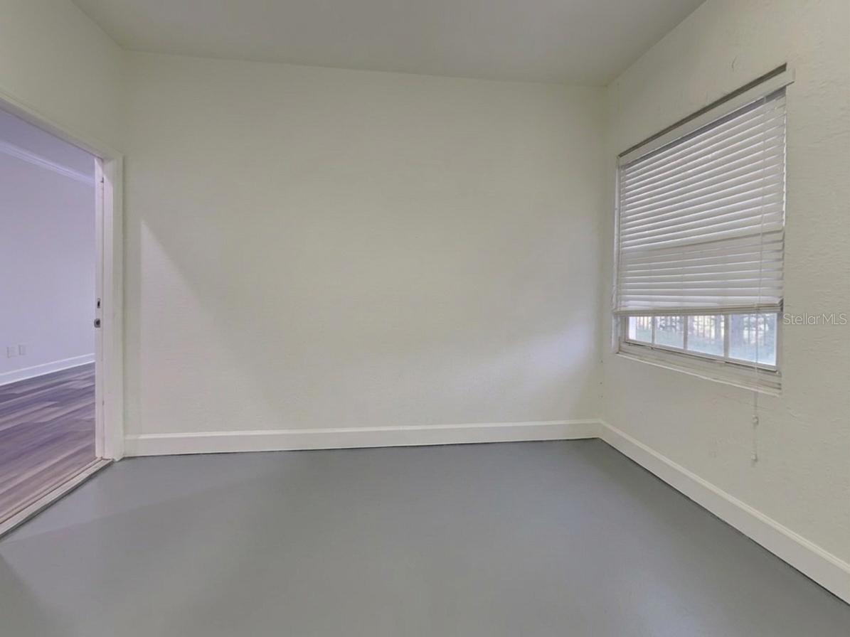 501 100th Avenue N Saint Petersburg FL 33702 TB8511718 image70