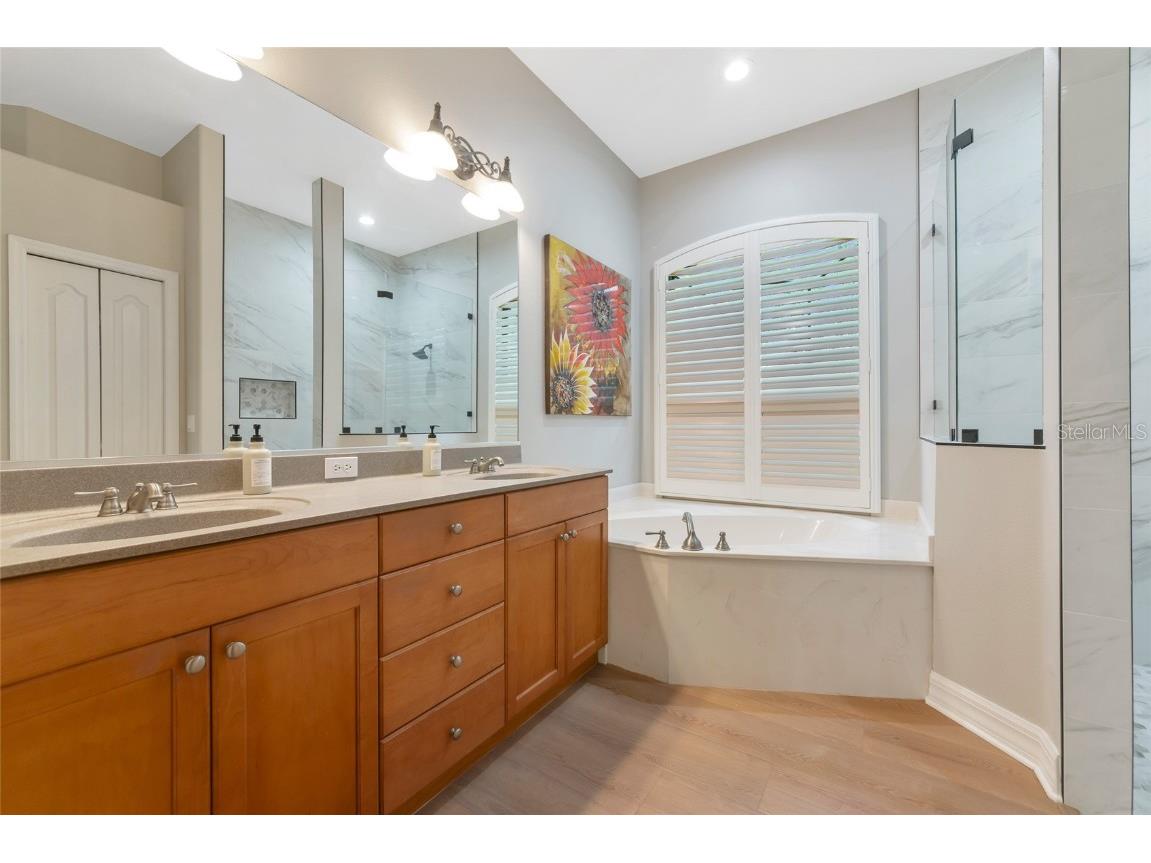 501 169th Court NE Bradenton FL 34212 A4673568 image16