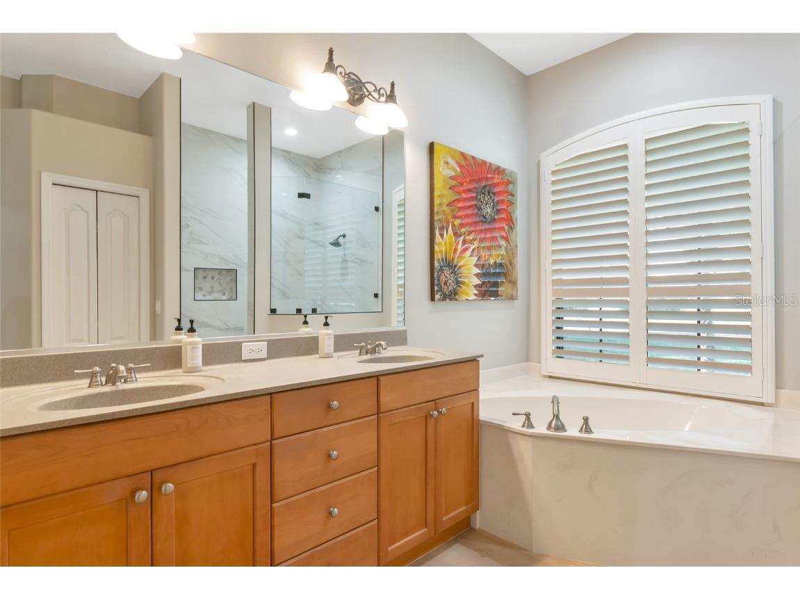 501 169th Court NE Bradenton FL 34212 A4673568 image18