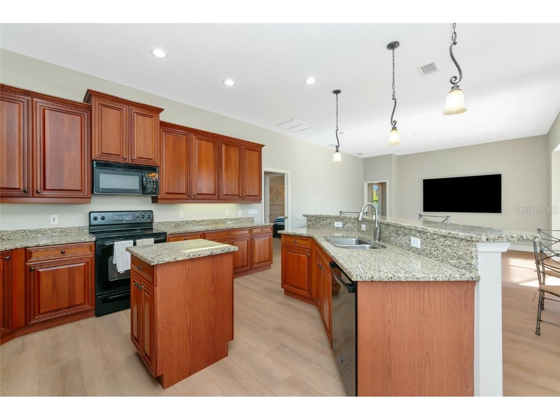 501 169th Court NE Bradenton FL 34212 A4673568 image22