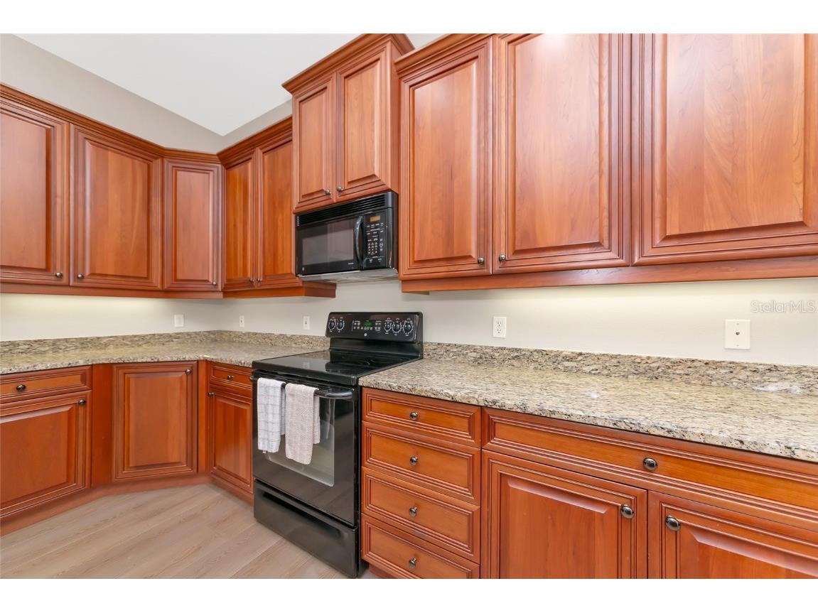 501 169th Court NE Bradenton FL 34212 A4673568 image33