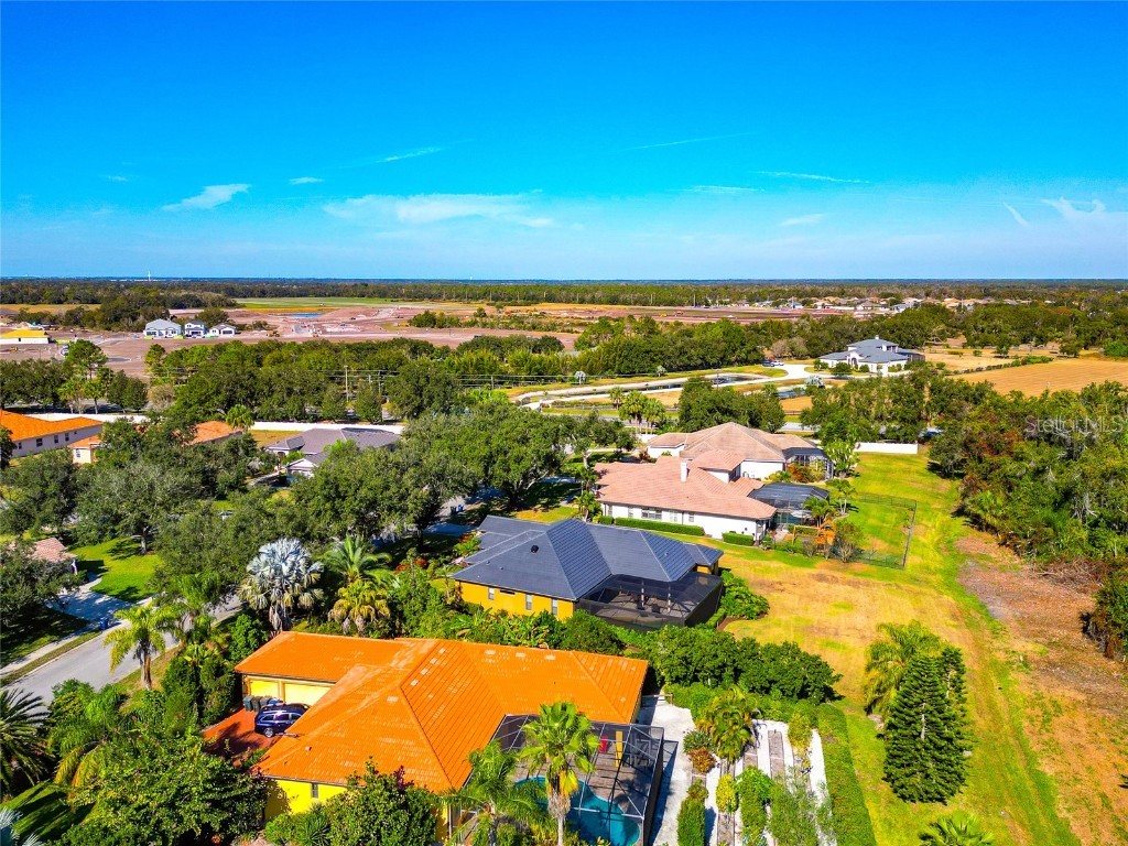 501 169th Court NE Bradenton FL 34212 A4673568 image57