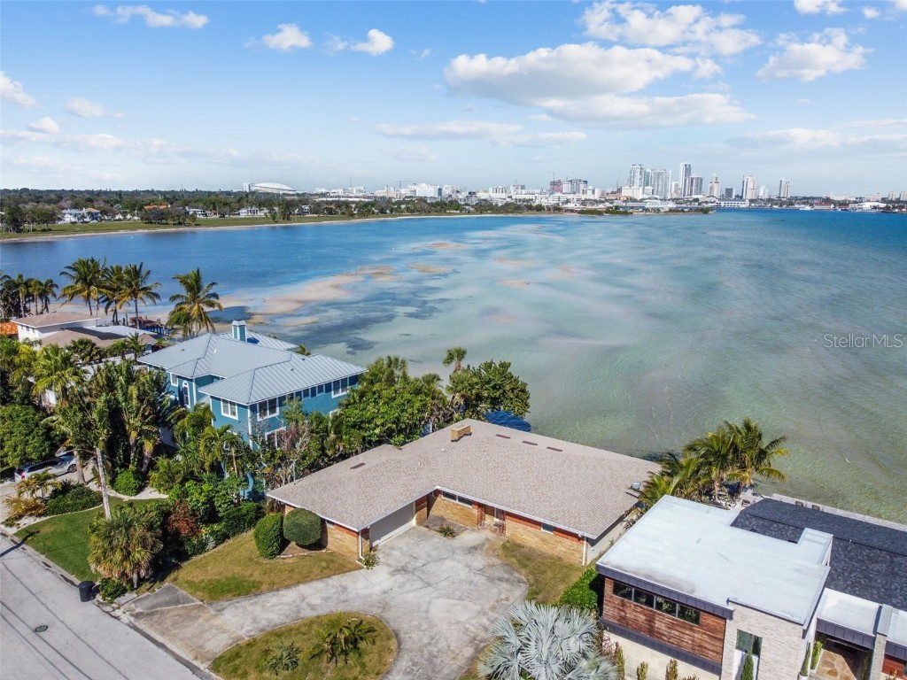501 22nd Avenue SE Saint Petersburg FL 33705 - TAMPA BAY U8229276 image1