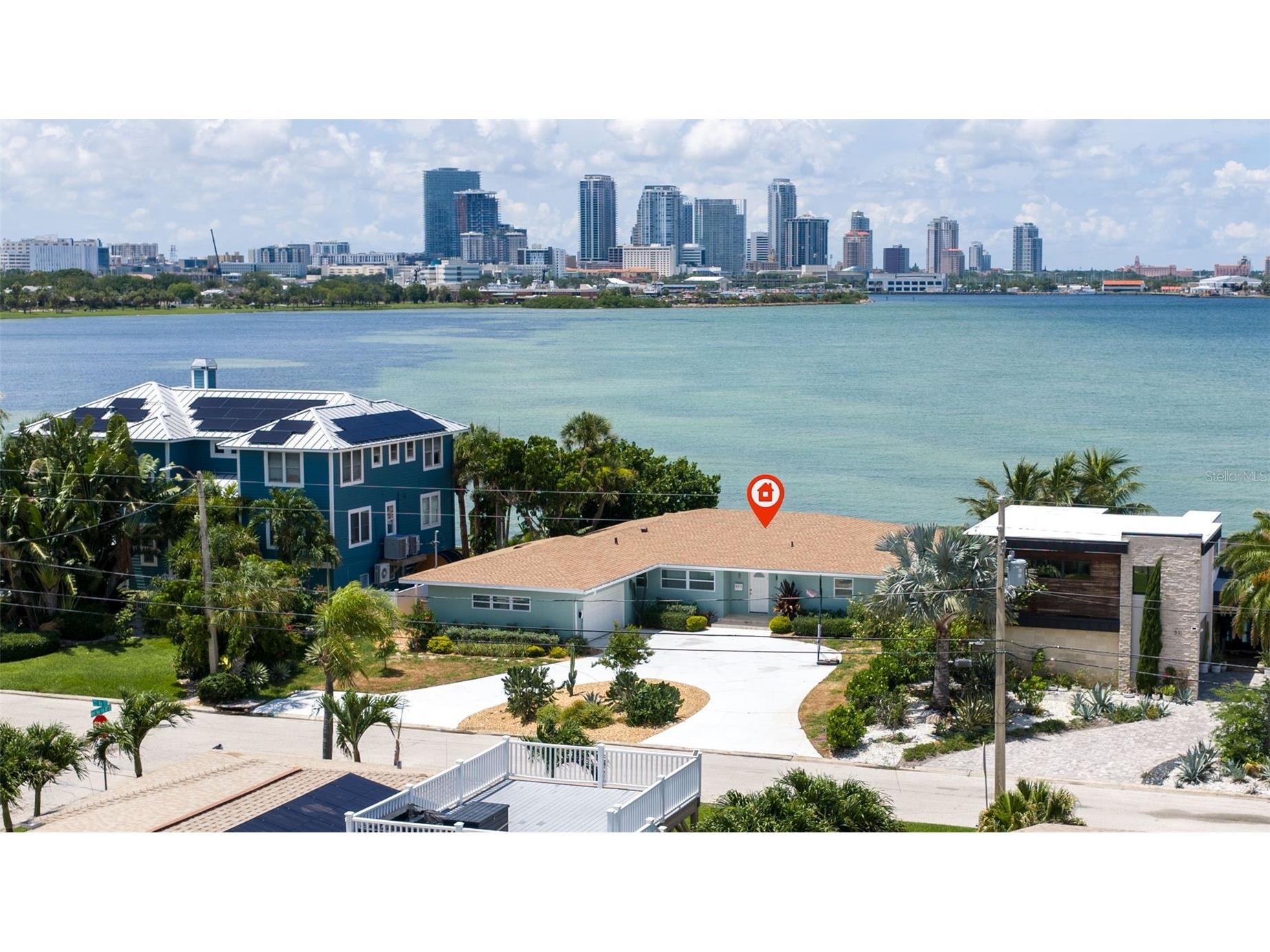 501 22nd Avenue SE Saint Petersburg FL 33705 - TAMPA BAY TB8524366 image1