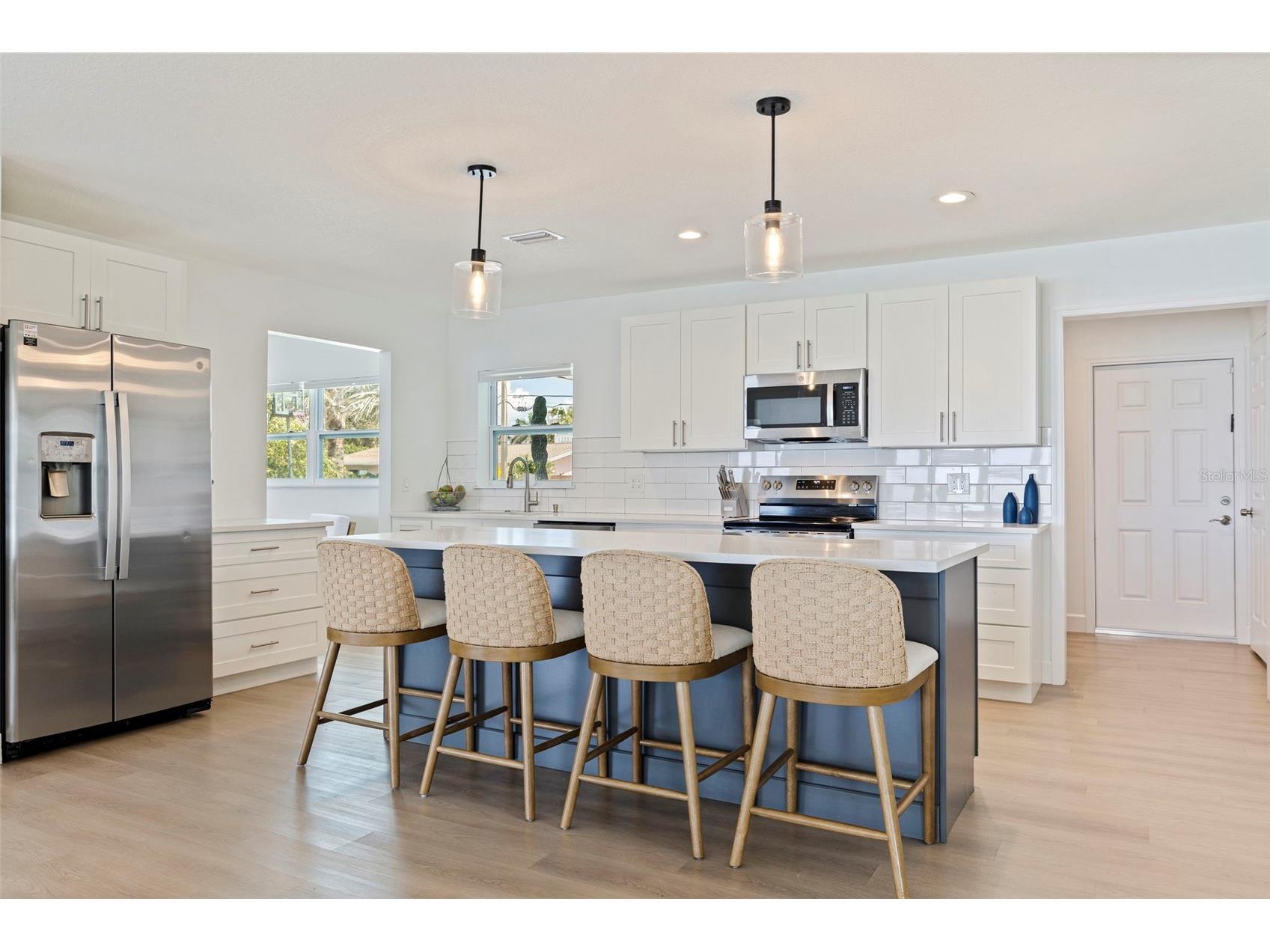 501 22nd Avenue SE Saint Petersburg FL 33705 - TAMPA BAY TB8524366 image17