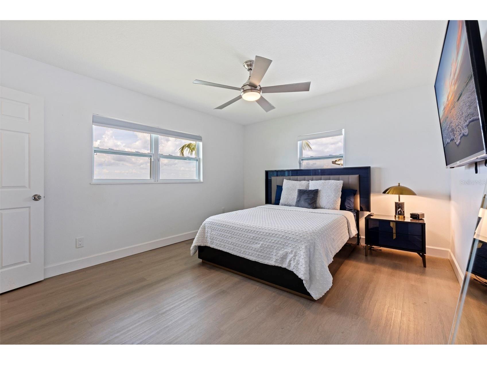 501 22nd Avenue SE Saint Petersburg FL 33705 - TAMPA BAY TB8524366 image27