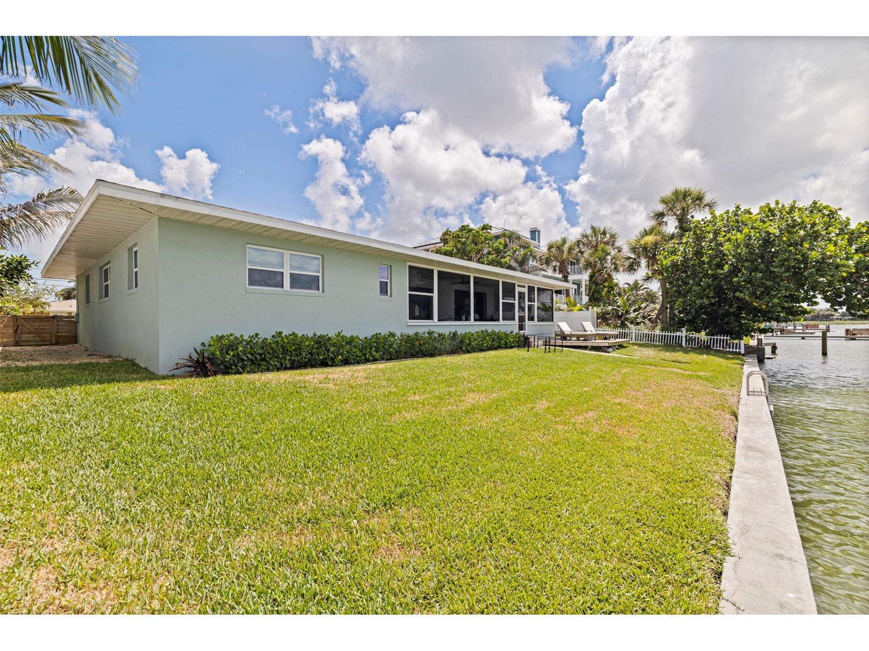 501 22nd Avenue SE Saint Petersburg FL 33705 - TAMPA BAY TB8524366 image34
