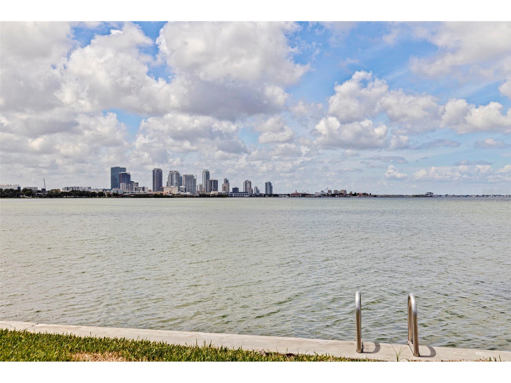 501 22nd Avenue SE Saint Petersburg FL 33705 - TAMPA BAY TB8524366 image35