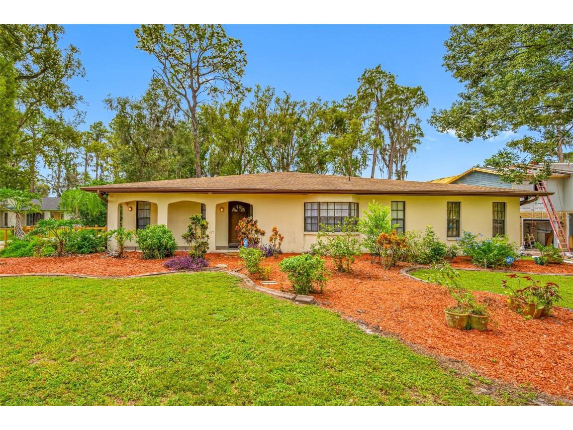 501 2nd Avenue SE Lutz FL 33549 - LAKE COMMISTON TB8432339 image1