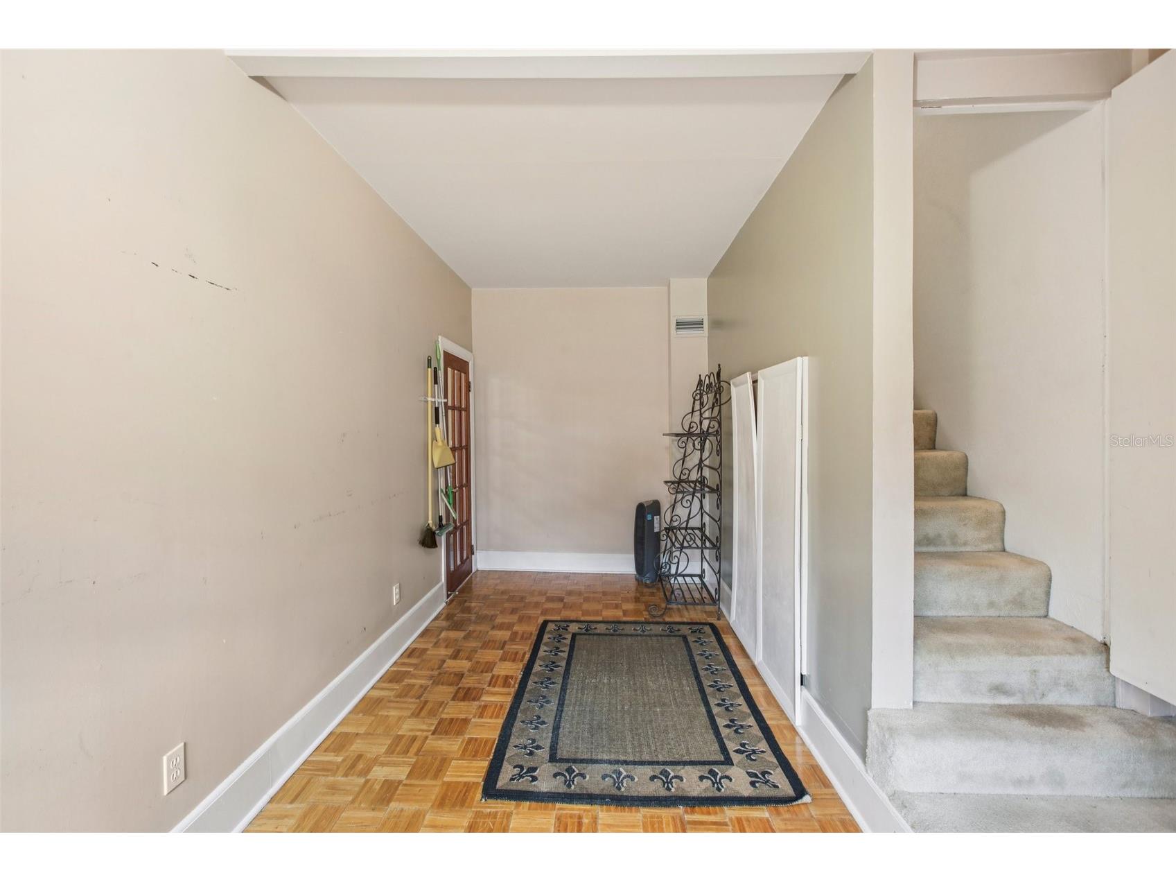 501 32nd Avenue N Saint Petersburg FL 33704 TB8462167 image38