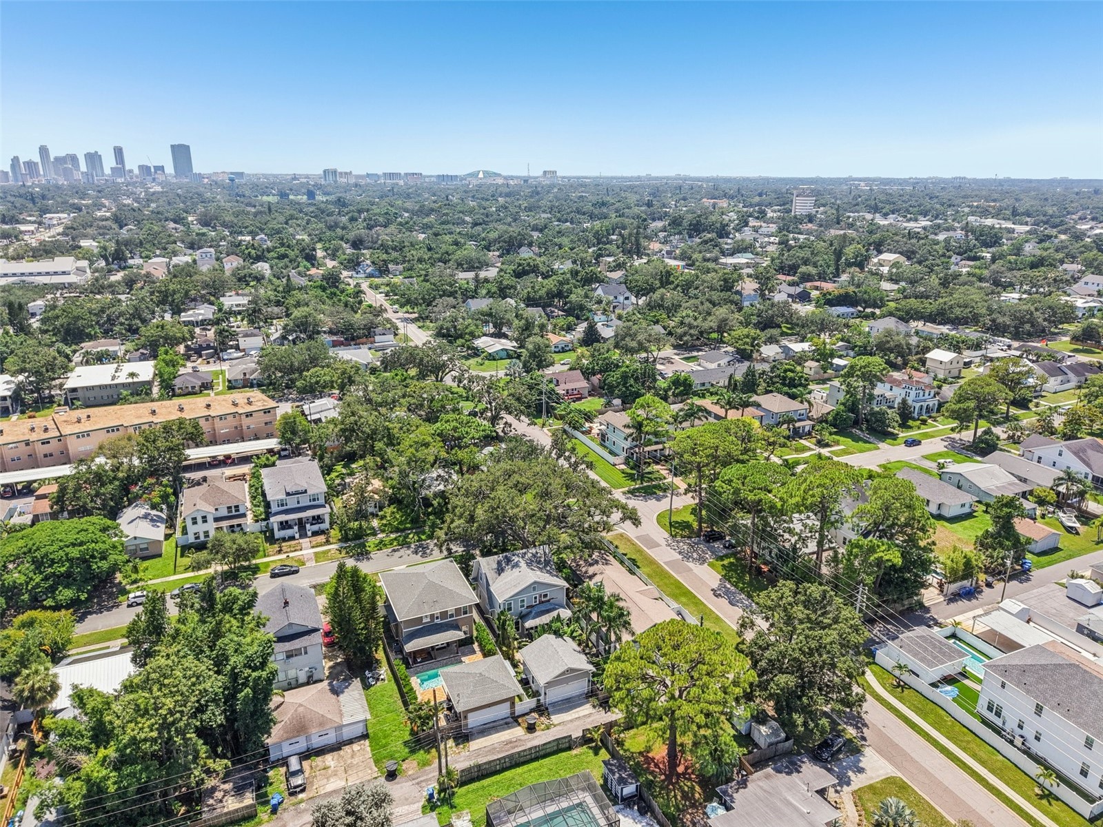 501 32nd Avenue N Saint Petersburg FL 33704 TB8462167 image58