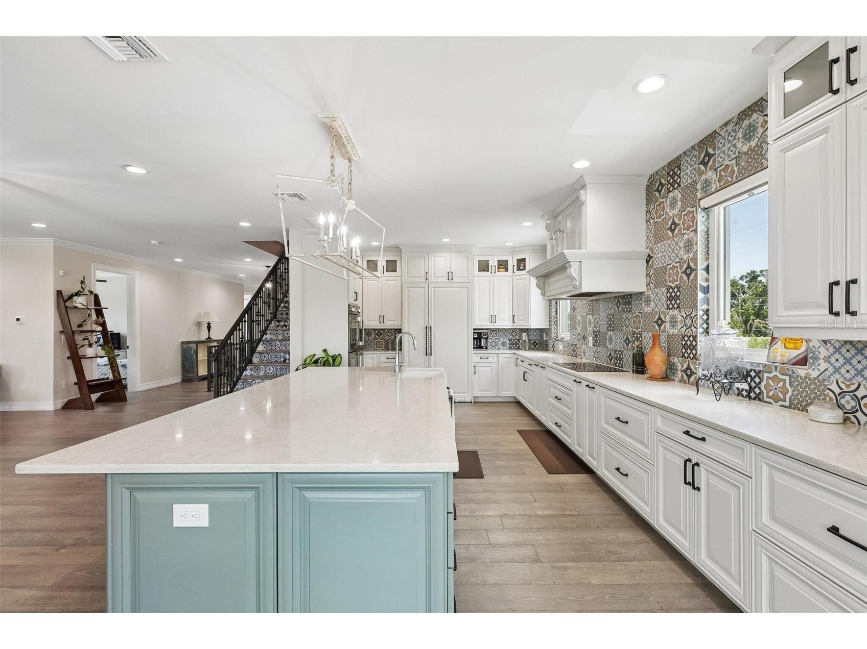 501 40th Avenue NE Saint Petersburg FL 33703 O6414691 image14