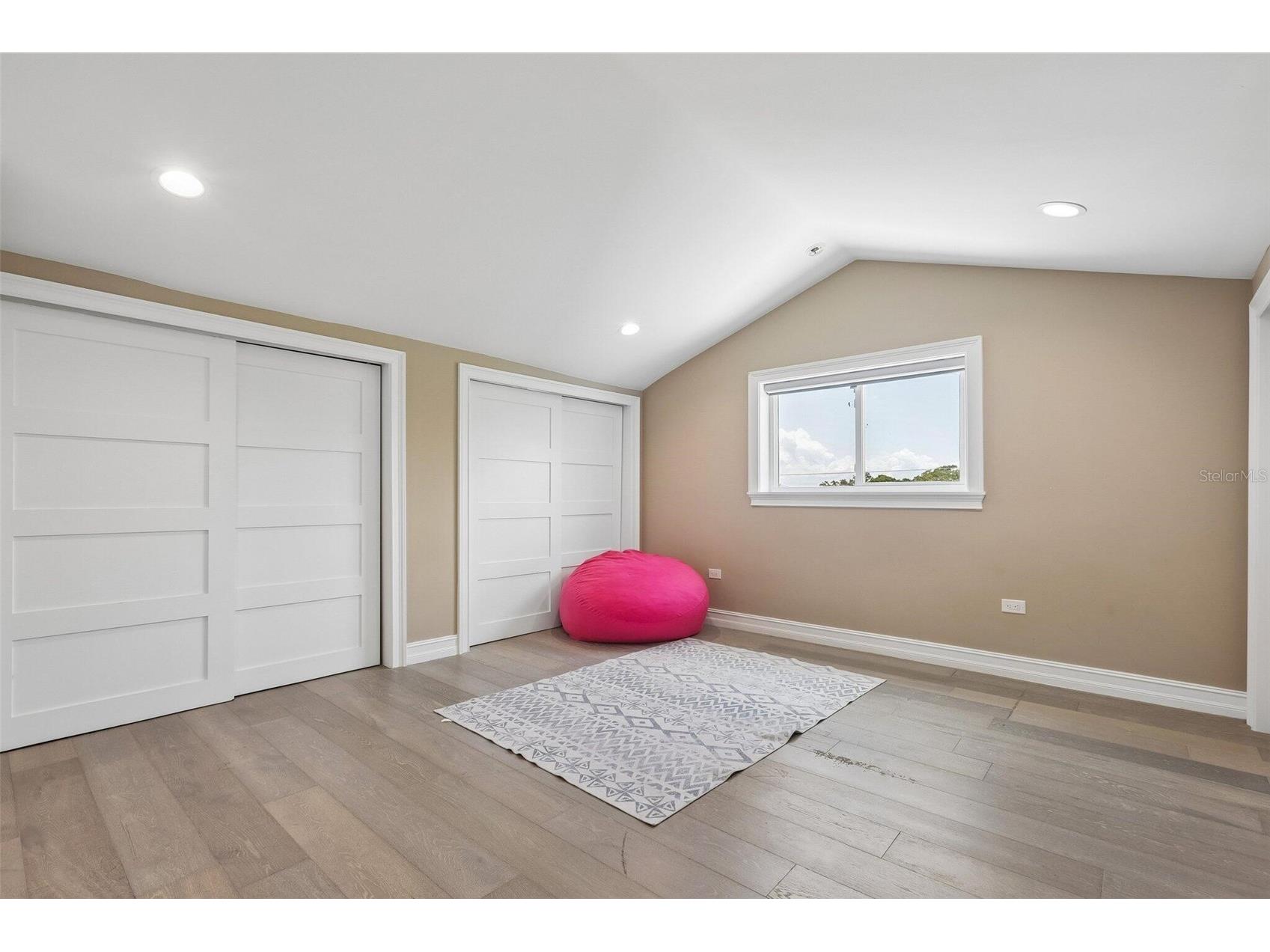 501 40th Avenue NE Saint Petersburg FL 33703 O6414691 image39