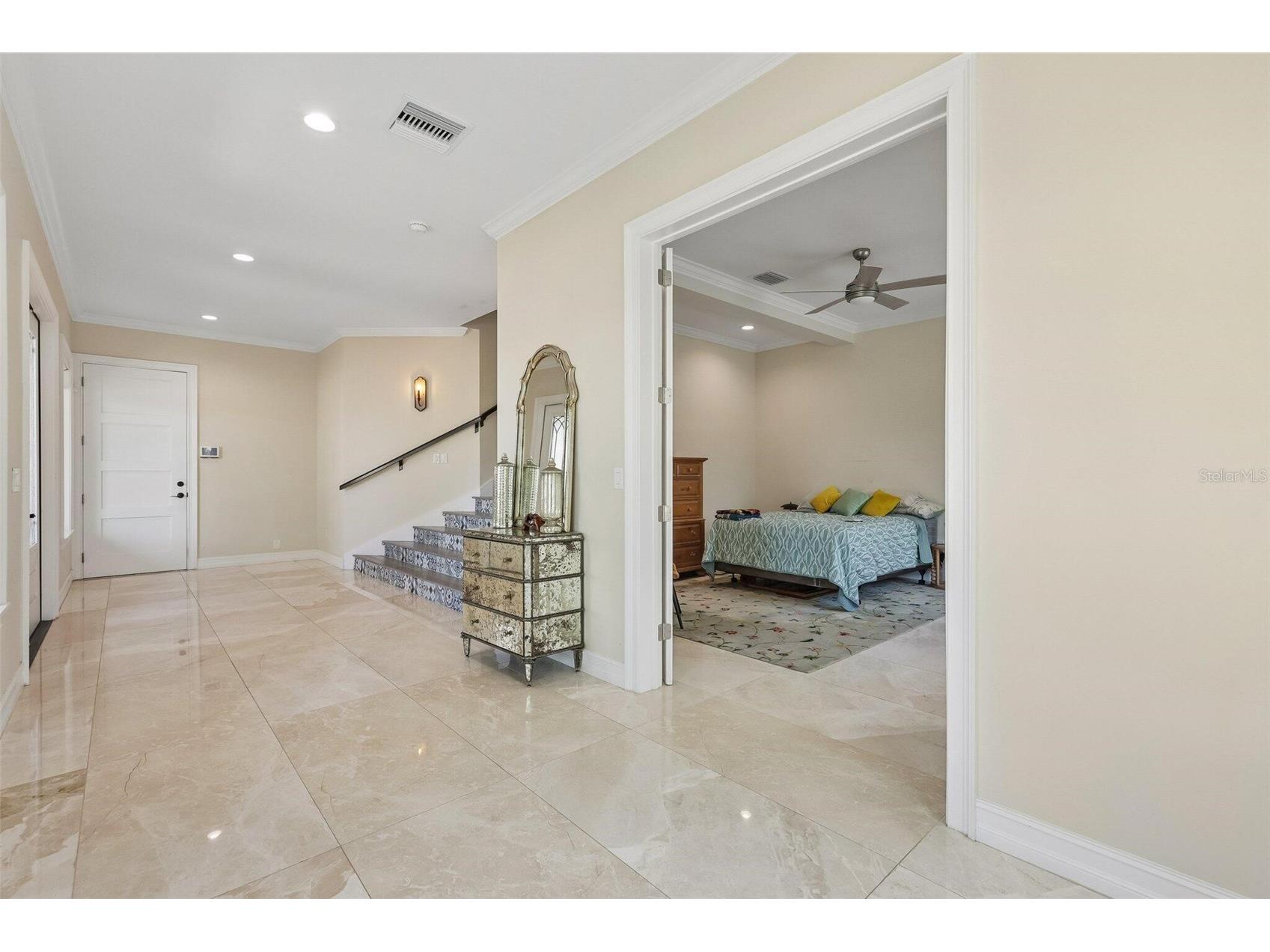 501 40th Avenue NE Saint Petersburg FL 33703 O6414691 image47