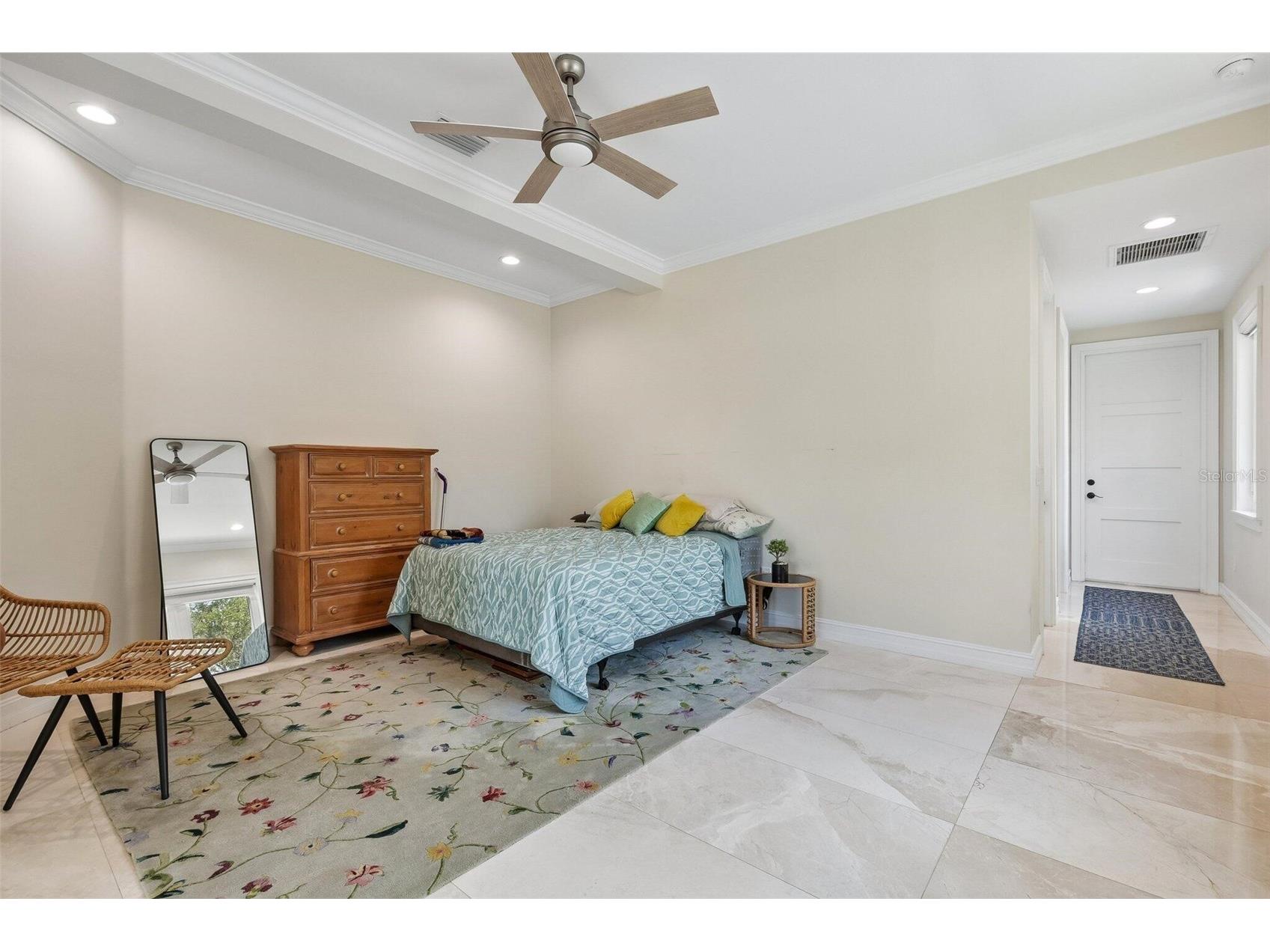 501 40th Avenue NE Saint Petersburg FL 33703 O6414691 image51