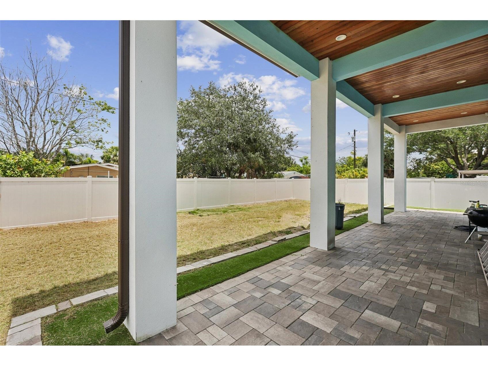 501 40th Avenue NE Saint Petersburg FL 33703 O6414691 image53